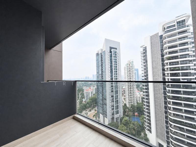 Pullman Residences, 18 Dunearn Road, Newton / Novena, 2 Bedrooms, 667 sqft, Condominium For Sale, by Tricia Ong, 500266064 - Balcony - PropertyGuru.com.sg