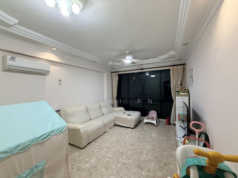Simei Green Condominium, 5 Simei Street 4, Pasir Ris / Tampines, 3 Bedrooms, 969 sqft, Condominium For Sale, by Srini PN, 500266067 - Living Room - PropertyGuru.com.sg