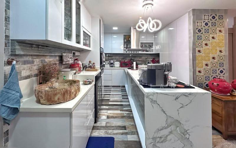 533 Hougang Avenue 6, 533 Hougang Avenue 6, Hougang / Punggol / Sengkang, 4 Bedrooms, 1,561 sqft, HDB Flat For Sale, by Margaret Tan, 500266081 - Kitchen - PropertyGuru.com.sg