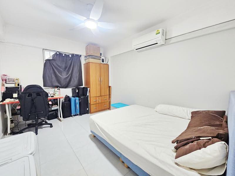155 Ang Mo Kio Avenue 4, 155 Ang Mo Kio Avenue 4, Ang Mo Kio / Bishan / Thomson, 2 Bedrooms, 732 sqft, HDB Flat For Sale, by Gina Lee, 500266096 - Bedroom - PropertyGuru.com.sg