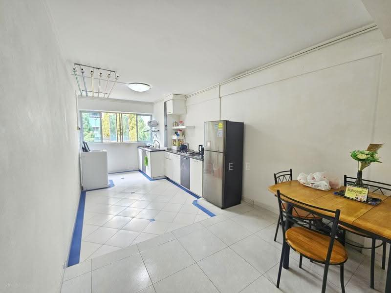 155 Ang Mo Kio Avenue 4, 155 Ang Mo Kio Avenue 4, Ang Mo Kio / Bishan / Thomson, 2 Bedrooms, 732 sqft, HDB Flat For Sale, by Gina Lee, 500266096 - Kitchen - PropertyGuru.com.sg