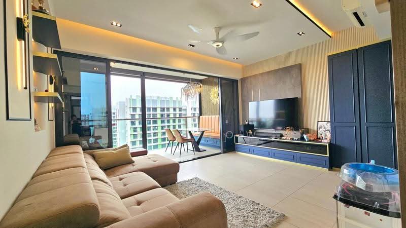 INTEGRATED (MRT, BUS, MALL) Undervalued 3bed 3bath 1study Condo - Woodleigh, Serangoon, CBD, Raffles, Macpherson / Potong Pasir, 3 Bedrooms, 1,076 sqft, Condominium For Sale, by Roy Low, 500266109 - Living Room - PropertyGuru.com.sg
