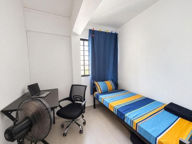 157 Yishun Street 11, 157 Yishun Street 11, Sembawang / Yishun, 3 Bedrooms, 1,001 sqft, HDB Flat For Sale, by John Ng, 500266110 - Bedroom - PropertyGuru.com.sg