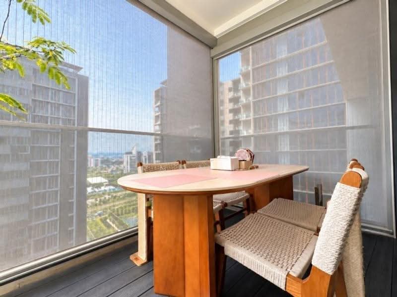 Penrose, 26 Sims Drive, Eunos / Geylang / Paya Lebar, 3 Bedrooms, 1,184 sqft, Condominium For Sale, by Vernon Low, 500266115 - PropertyGuru.com.sg