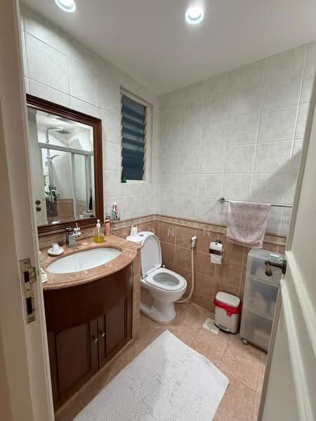Fairlodge, 108 Holland Road, Tanglin / Holland / Bukit Timah, 3 Bedrooms, 1,657 sqft, Condominium For Rent, by Elston Ng, 500266134 - Bathroom - PropertyGuru.com.sg