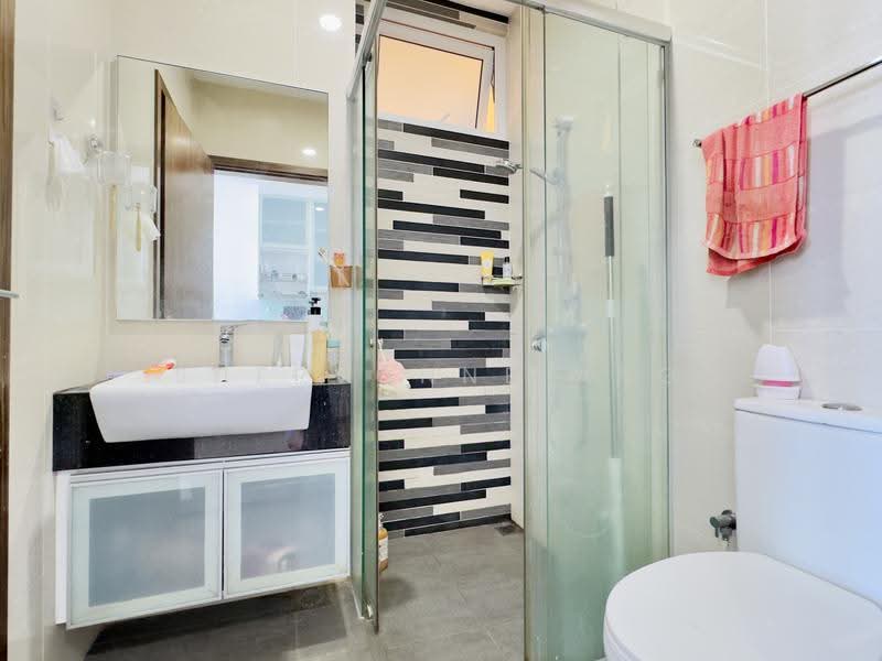 Novena Regency, 275 Thomson Road, Newton / Novena, 2 Bedrooms, 560 sqft, Apartment For Rent, by Shervonne Ang, 500266146 - PropertyGuru.com.sg