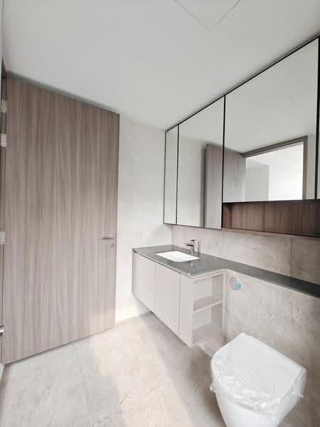 Norwood Grand, 10 Champions Way, Admiralty / Woodlands, 3 Bedrooms, 1,044 sqft, Condominium For Rent, by Jen Lee, 500266156 - Bathroom - PropertyGuru.com.sg