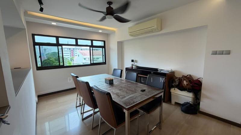 940 Hougang Street 92, 940 Hougang Street 92, Hougang / Punggol / Sengkang, 3 Bedrooms, 1,528 sqft, HDB Flat For Sale, by Dennis Lim, 500266157 - Dining Room - PropertyGuru.com.sg