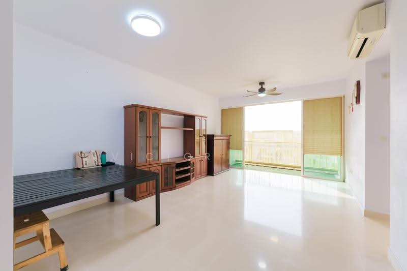 Watercolours, 25 Pasir Ris Link, Pasir Ris / Tampines, 3 Bedrooms, 1,787 sqft, Condominium For Sale, by Victor Tan, 500266158 - Living Room - PropertyGuru.com.sg