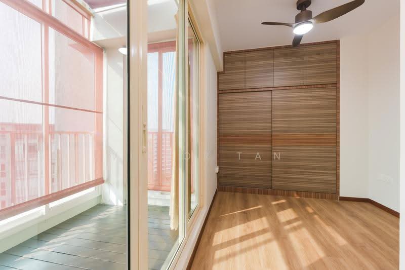 Watercolours, 25 Pasir Ris Link, Pasir Ris / Tampines, 3 Bedrooms, 1,787 sqft, Condominium For Sale, by Victor Tan, 500266158 - Balcony - PropertyGuru.com.sg