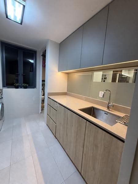 Twin VEW, 93 West Coast Vale, Buona Vista / West Coast / Clementi New Town, 3 Bedrooms, 1,066 sqft, Condominium For Sale, by Eason Sim 沈绍彬, 500266161 - Kitchen - PropertyGuru.com.sg