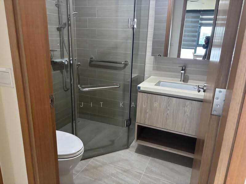 Kingsford Waterbay, 84 Upper Serangoon View, Hougang / Punggol / Sengkang, 2 Bedrooms, 689 sqft, Condominium For Rent, by Jit Kaur, 500266163 - Bathroom - PropertyGuru.com.sg