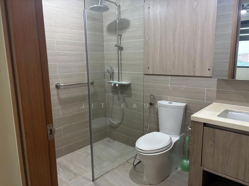 Kingsford Waterbay, 84 Upper Serangoon View, Hougang / Punggol / Sengkang, 2 Bedrooms, 689 sqft, Condominium For Rent, by Jit Kaur, 500266163 - Bathroom - PropertyGuru.com.sg
