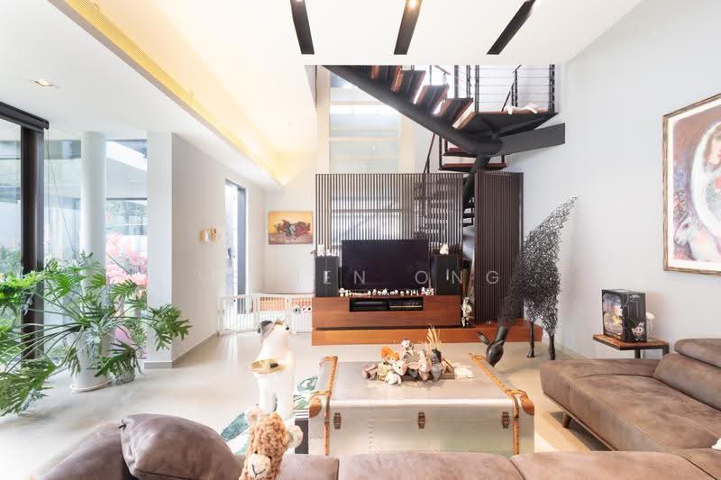 Wak Hassan Drive, Wak Hassan Drive, Inggu Road, Penaga Place, Kerong Lane, Sembawang / Yishun, 4 Bedrooms, 7,442 sqft, Semi-Detached House For Sale, by Vevien Ong, 500266164 - Living Room - PropertyGuru.com.sg