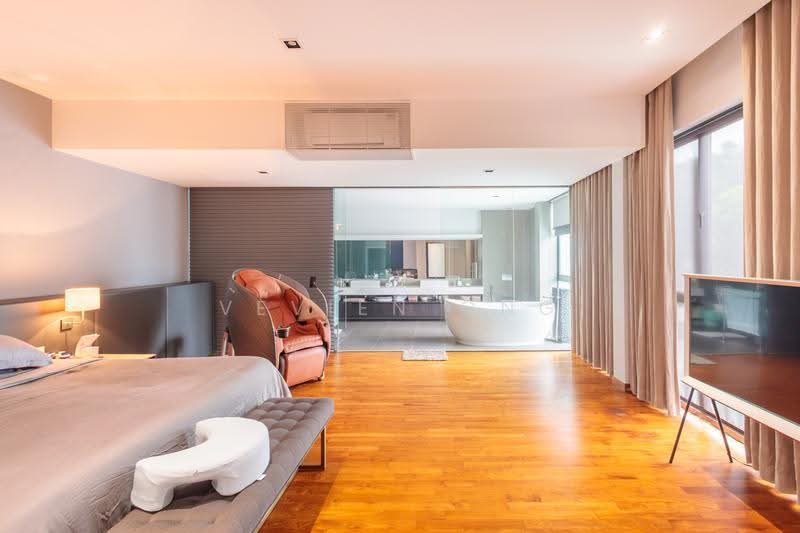 Wak Hassan Drive, Wak Hassan Drive, Inggu Road, Penaga Place, Kerong Lane, Sembawang / Yishun, 4 Bedrooms, 7,442 sqft, Semi-Detached House For Sale, by Vevien Ong, 500266164 - Master Bedroom - PropertyGuru.com.sg