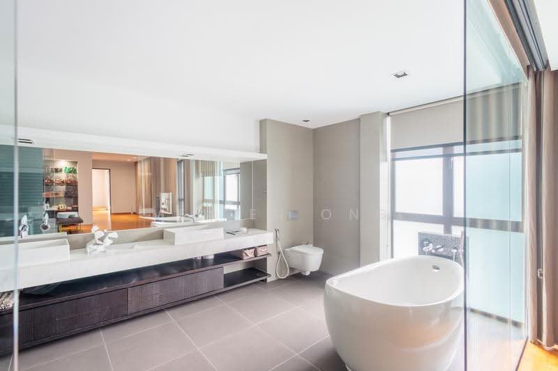 Wak Hassan Drive, Wak Hassan Drive, Inggu Road, Penaga Place, Kerong Lane, Sembawang / Yishun, 4 Bedrooms, 7,442 sqft, Semi-Detached House For Sale, by Vevien Ong, 500266164 - Bathroom - PropertyGuru.com.sg