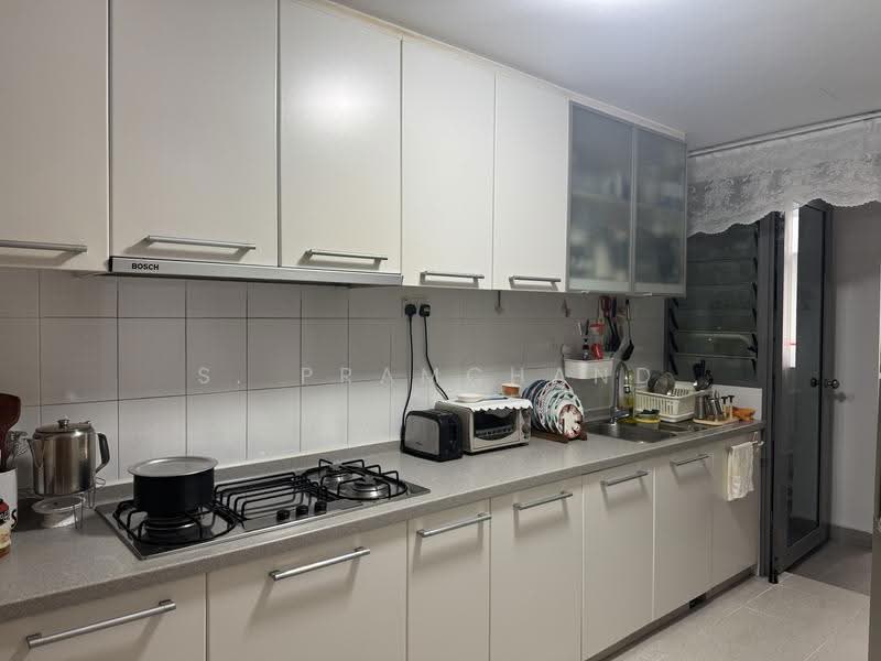 The Waterina, 59 Lorong 40 Geylang, Eunos / Geylang / Paya Lebar, 2 Bedrooms, 1,130 sqft, Condominium For Rent, by S. Pramchand, 500266166 - Kitchen - PropertyGuru.com.sg