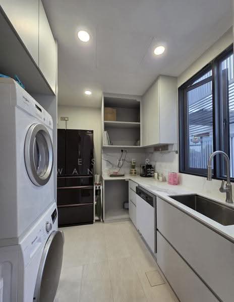 D'Dalvey, 23 Dalvey Estate, Tanglin / Holland / Bukit Timah, 3 Bedrooms, 2,046 sqft, Apartment For Sale, by Esther Wang 王芝茵, 500266167 - Kitchen - PropertyGuru.com.sg