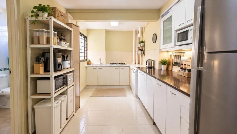 13 Saint George's Road, 13 Saint George's Road, Balestier / Toa Payoh, 3 Bedrooms, 1,292 sqft, HDB Flat For Sale, by Clare Chuah, 500266170 - Kitchen - PropertyGuru.com.sg
