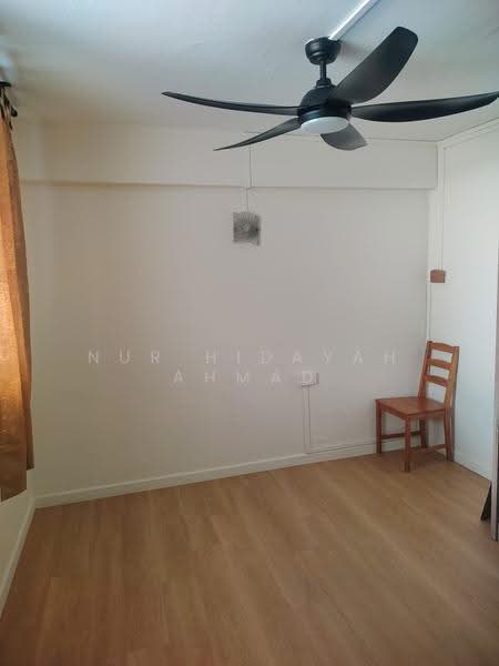423 Tampines Street 41, 423 Tampines Street 41, Pasir Ris / Tampines, Room Rental, 300 sqft, HDB Flat For Rent, by Nur Hidayah Ahmad, 500266173 - Interior - PropertyGuru.com.sg