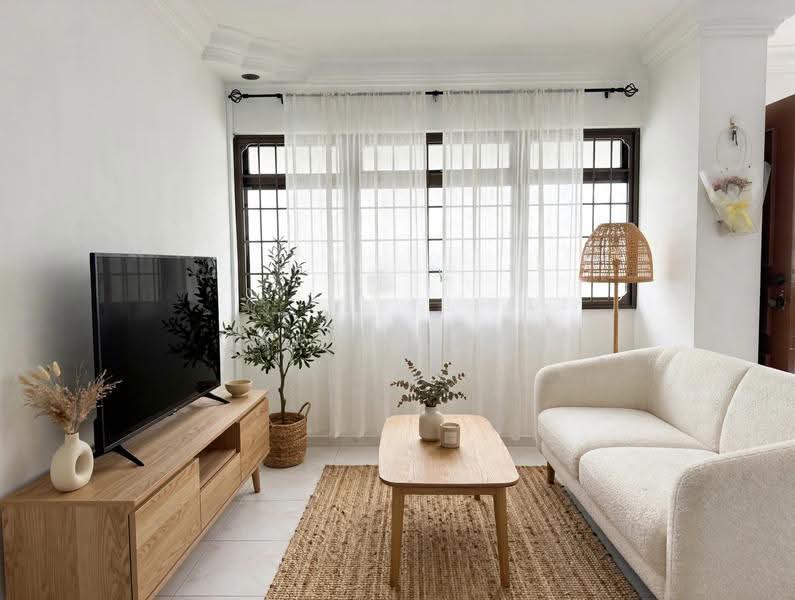 160 Jalan Teck Whye, 160 Jalan Teck Whye, Dairy Farm / Bukit Panjang / Choa Chu Kang, 3 Bedrooms, 1,087 sqft, HDB Flat For Sale, by Darrel Yeo, 500266176 - Living Room - PropertyGuru.com.sg