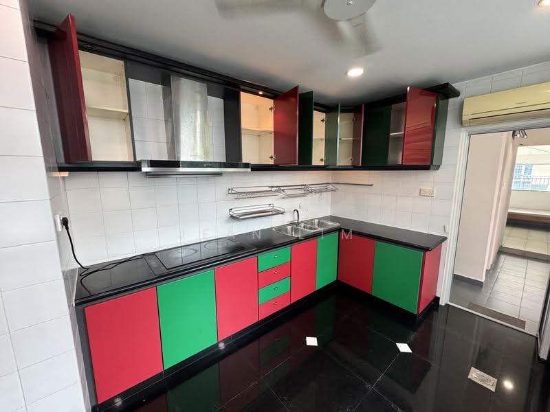 Rare Huge Semi Detached Unblocked View, Eunos / Geylang / Paya Lebar, 6 Bedrooms, 6,000 sqft, Semi-Detached House For Sale, by Jean Lim, 500266180 - Kitchen - PropertyGuru.com.sg