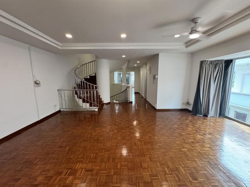 Rare Huge Semi Detached Unblocked View, Eunos / Geylang / Paya Lebar, 6 Bedrooms, 6,000 sqft, Semi-Detached House For Sale, by Jean Lim, 500266180 - Family Area - PropertyGuru.com.sg