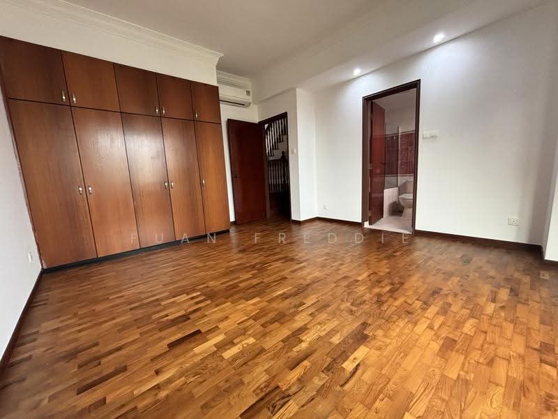 3 Storey Corner Terrace For Rent @ Highgate Crescent Old Toh Tuck Rd, Highgate crescent, Clementi Park / Upper Bukit Timah, 6 Bedrooms, 3,154 sqft, Corner Terrace For Rent, by Fuan Freddie, 500266185 - PropertyGuru.com.sg
