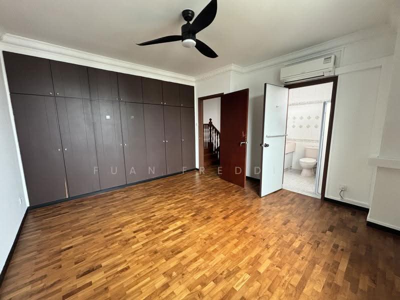 3 Storey Corner Terrace For Rent @ Highgate Crescent Old Toh Tuck Rd, Highgate crescent, Clementi Park / Upper Bukit Timah, 6 Bedrooms, 3,154 sqft, Corner Terrace For Rent, by Fuan Freddie, 500266185 - PropertyGuru.com.sg