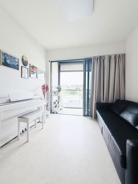 Skies Miltonia, 35 Miltonia Close, Sembawang / Yishun, 3 Bedrooms, 1,076 sqft, Condominium For Sale, by Steven Yan, 500266186 - Living Room - PropertyGuru.com.sg