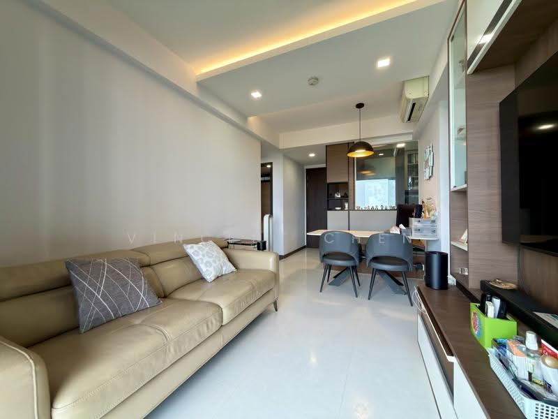 Lake Grande, 2 Jurong Lake Link, Boon Lay / Jurong / Tuas, 3 Bedrooms, 926 sqft, Condominium For Sale, by Vincent Chen, 500266187 - Living Room - PropertyGuru.com.sg