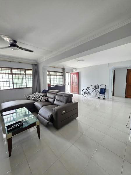 627 Pasir Ris Drive 3, 627 Pasir Ris Drive 3, Pasir Ris / Tampines, Room Rental, 130 sqft, HDB Flat For Rent, by Vincent Lay, 500266195 - Living Room - PropertyGuru.com.sg