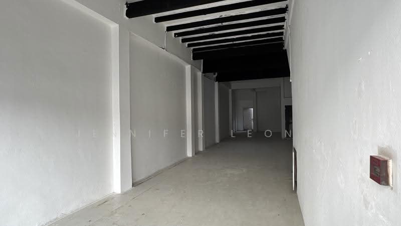 Excellent Location for F&B Proven Footfall Walk to MRT, Tras Street, Chinatown / Tanjong Pagar, 1,515 sqft, Shop / Shophouse For Rent, by Jennifer Leong, 500266200 - Interior - CommercialGuru.com.sg
