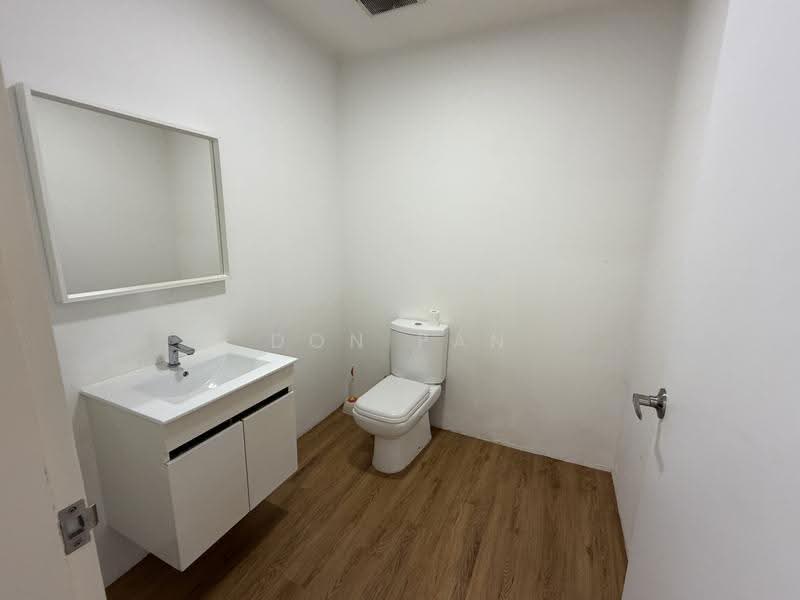 Florida Park, Sunrise Way, Seletar / Yio Chu Kang, 5 Bedrooms, 3,923 sqft, Semi-Detached House For Sale, by Don Pan, 500266209 - Bathroom - PropertyGuru.com.sg