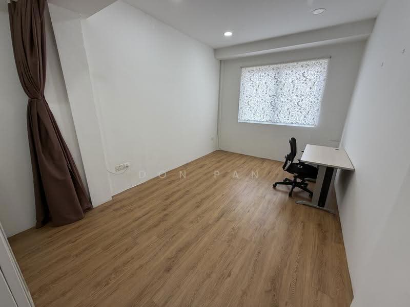 Florida Park, Sunrise Way, Seletar / Yio Chu Kang, 5 Bedrooms, 3,923 sqft, Semi-Detached House For Sale, by Don Pan, 500266209 - Study - PropertyGuru.com.sg