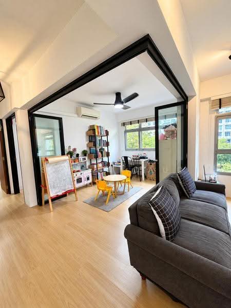 224A Sumang Lane, 224A Sumang Lane, Hougang / Punggol / Sengkang, 3 Bedrooms, 1,001 sqft, HDB Flat For Sale, by Sufian Daud, 500266210 - Study Room - PropertyGuru.com.sg