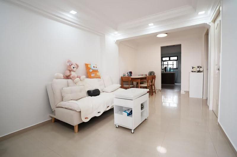 57 Geylang Bahru, 57 Geylang Bahru, Balestier / Toa Payoh, Room Rental, 100 sqft, HDB Flat For Rent, by Joyce Gow, 500266212 - Living Room - PropertyGuru.com.sg