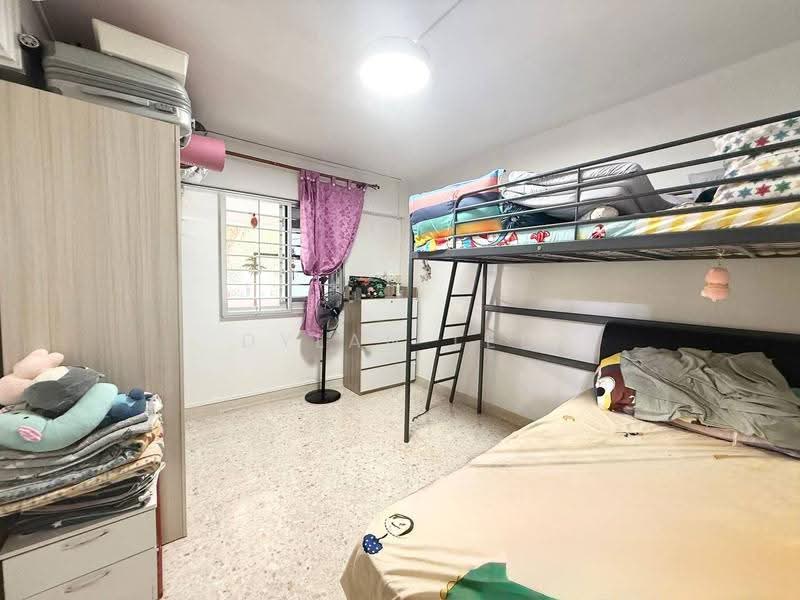 535 Ang Mo Kio Avenue 5, 535 Ang Mo Kio Avenue 5, Ang Mo Kio / Bishan / Thomson, 2 Bedrooms, 721 sqft, HDB Flat For Sale, by Dylan Lee, 500266214 - Bedroom - PropertyGuru.com.sg