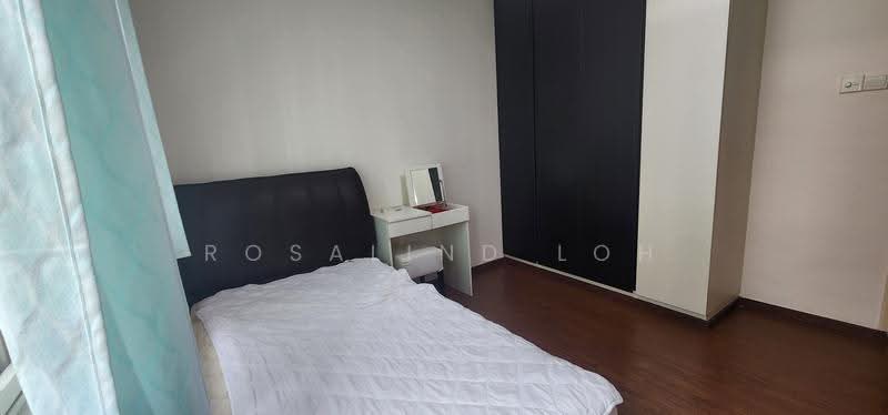 Emerald Park, 2 Indus Road, Alexandra / Commonwealth, Room Rental, 124 sqft, Condominium For Rent, by Rosalind Loh, 500266217 - Bedroom - PropertyGuru.com.sg