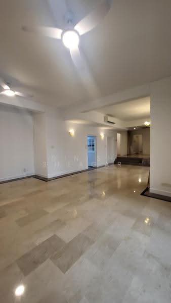 Leonie Condotel, 2 Leonie Hill Road, Orchard / River Valley, 4 Bedrooms, 2,568 sqft, Condominium For Rent, by Dinish Sheagar, 500266224 - Living Room - PropertyGuru.com.sg