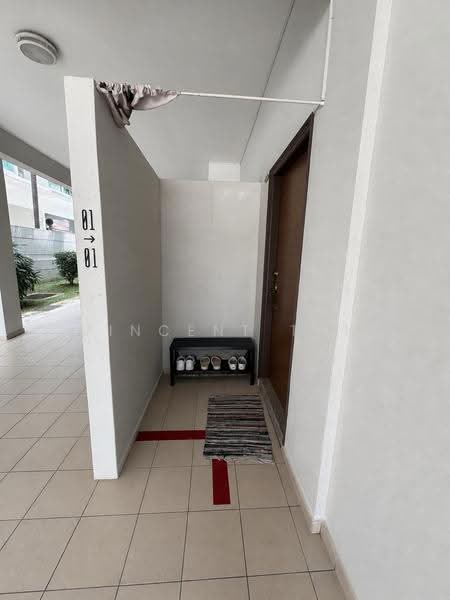 Eastern Residence, 285 Joo Chiat Place, East Coast / Marine Parade, 1 Bedroom, 496 sqft, Condominium For Sale, by Vincent Tan, 500266225 - Entrance - PropertyGuru.com.sg