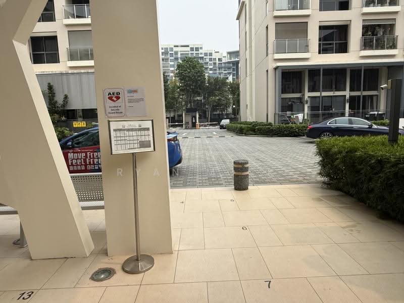Miltonia Residences, 548 Miltonia Close, Sembawang / Yishun, 2 Bedrooms, 840 sqft, Condominium For Sale, by Ryan Mock, 500266228 - Free Shuttle Pick Up Point - PropertyGuru.com.sg