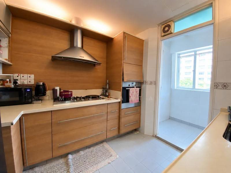 Tanjong Ria Condominium, 121 Tanjong Rhu Road, East Coast / Marine Parade, 3 Bedrooms, 1,399 sqft, Condominium For Sale, by Melissa Tan, 500266256 - Kitchen - PropertyGuru.com.sg