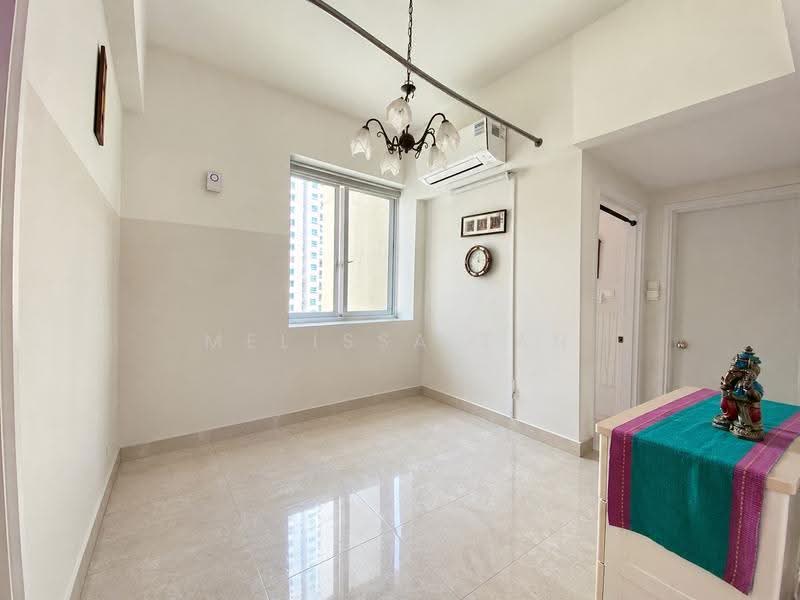 Tanjong Ria Condominium, 121 Tanjong Rhu Road, East Coast / Marine Parade, 3 Bedrooms, 1,399 sqft, Condominium For Sale, by Melissa Tan, 500266256 - Sizeable Family room - PropertyGuru.com.sg