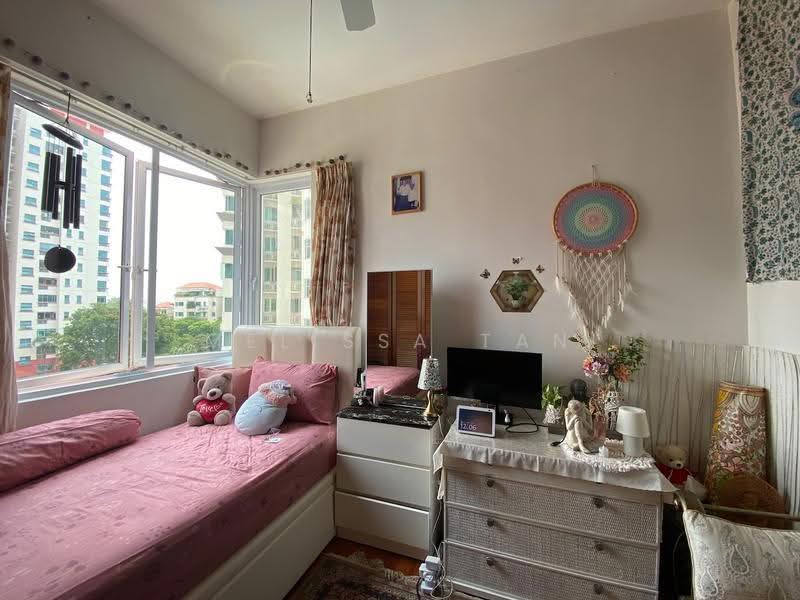 Tanjong Ria Condominium, 121 Tanjong Rhu Road, East Coast / Marine Parade, 3 Bedrooms, 1,399 sqft, Condominium For Sale, by Melissa Tan, 500266256 - Bedroom - PropertyGuru.com.sg