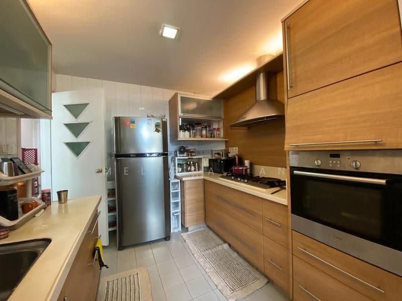 Tanjong Ria Condominium, 121 Tanjong Rhu Road, East Coast / Marine Parade, 3 Bedrooms, 1,399 sqft, Condominium For Sale, by Melissa Tan, 500266256 - Kitchen - PropertyGuru.com.sg
