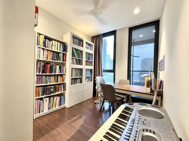 Parc Clematis, 6 Jalan Lempeng, Buona Vista / West Coast / Clementi New Town, 5 Bedrooms, 1,711 sqft, Condominium For Sale, by Douglas Chew, 500266260 - PropertyGuru.com.sg