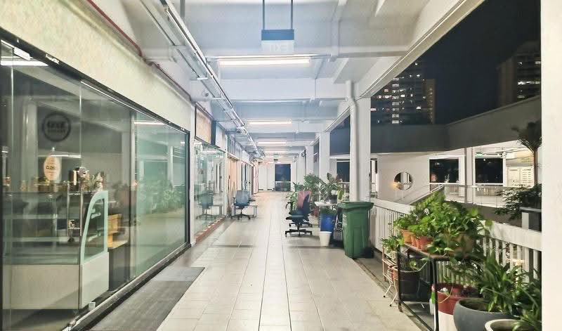 465 CRAWFORD LANE, 465, Beach Road / Bugis / Rochor, 650 sqft, Shop / Shophouse For Sale, by Ssharon Loh, 500266272 - CommercialGuru.com.sg