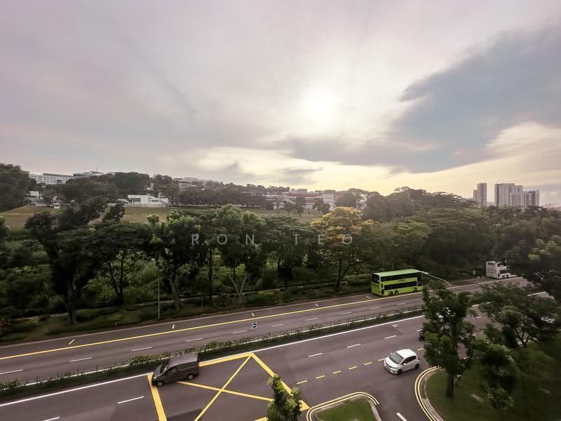 Bukit 828, 828 Upper Bukit Timah Road, Dairy Farm / Bukit Panjang / Choa Chu Kang, 2 Bedrooms, 624 sqft, Condominium For Rent, by Ron Teo, 500266273 - PropertyGuru.com.sg