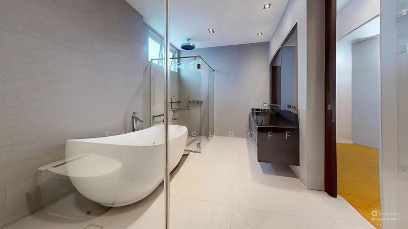 Siglap Enclave, East Coast / Marine Parade, 7 Bedrooms, 5,500 sqft, Semi-Detached House For Sale, by Tina Shroff, 500266274 - PropertyGuru.com.sg